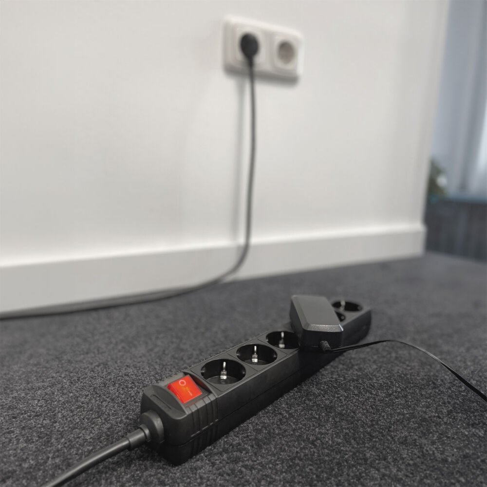 ACT AC2465 | Stekkerdoos | 6 Stopcontacten | 3 m | Binnen | Zwart – 3