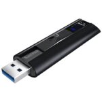SanDisk Extreme Pro | 128GB USB-A 3.2 Flash Drive | Zwart